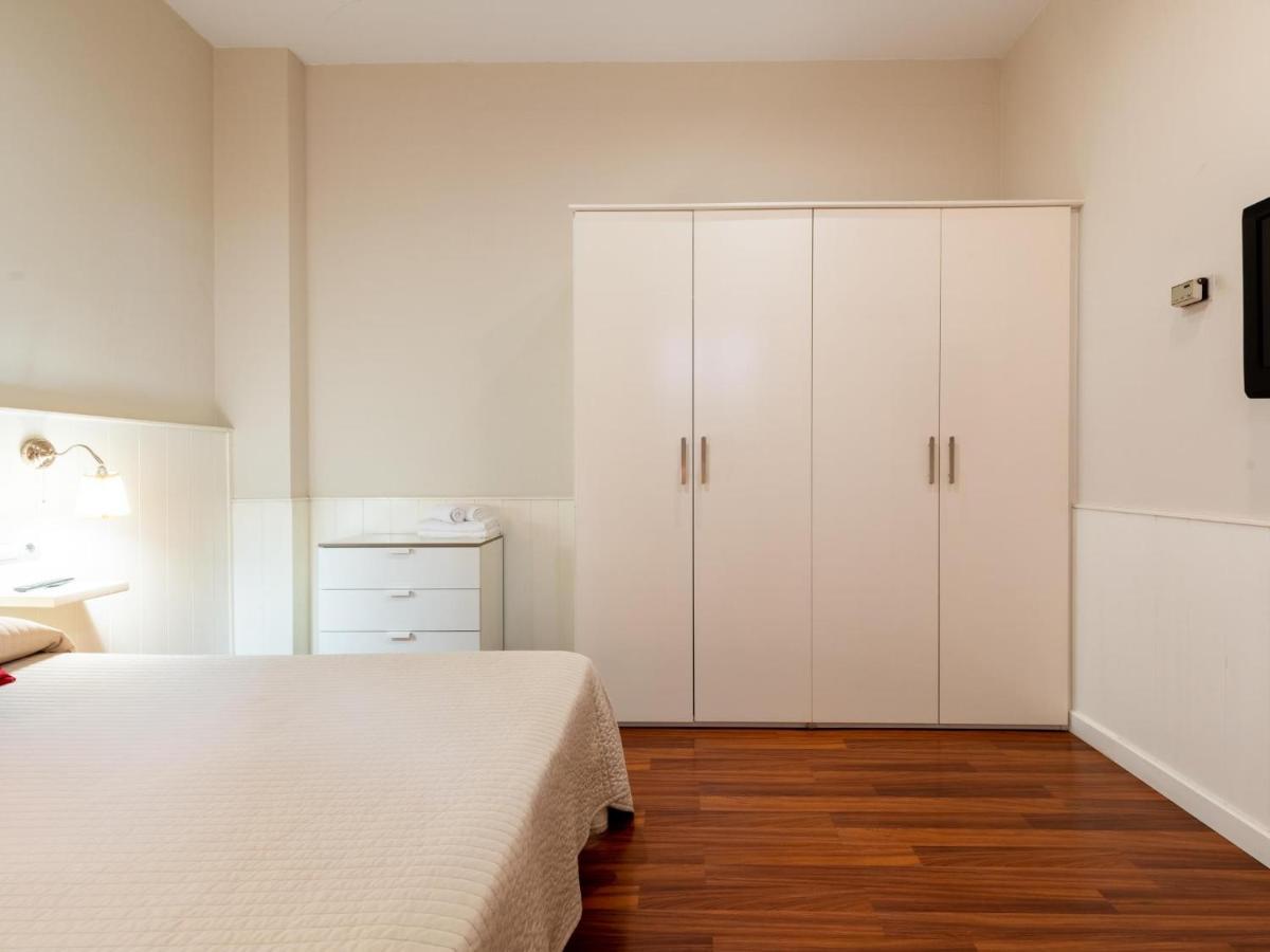 Holi-Rent Lumbreras Apartment Seville Luaran gambar