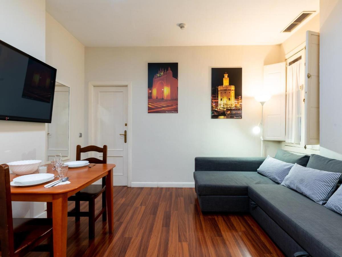 Holi-Rent Lumbreras Apartment Seville Luaran gambar